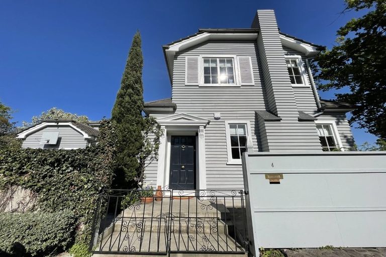 Photo of property in 4 Crichton Terrace, Cashmere, Christchurch, 8022