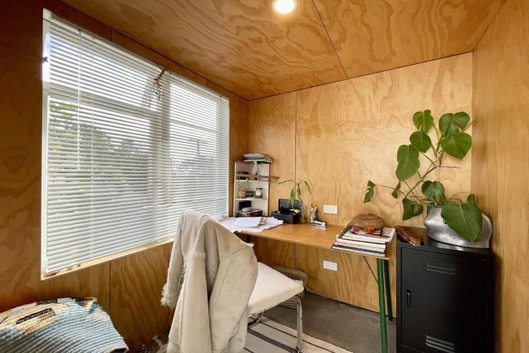 Photo of property in 80b Brois Street, Frankleigh Park, New Plymouth, 4310