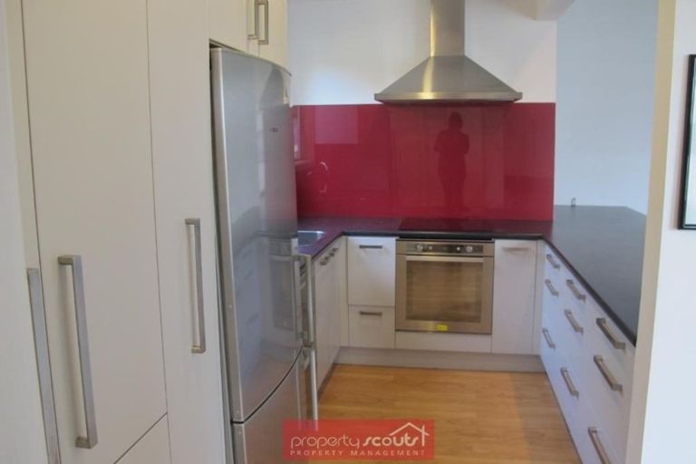 Photo of property in 14 Kirkcaldy Street, South Dunedin, Dunedin, 9012