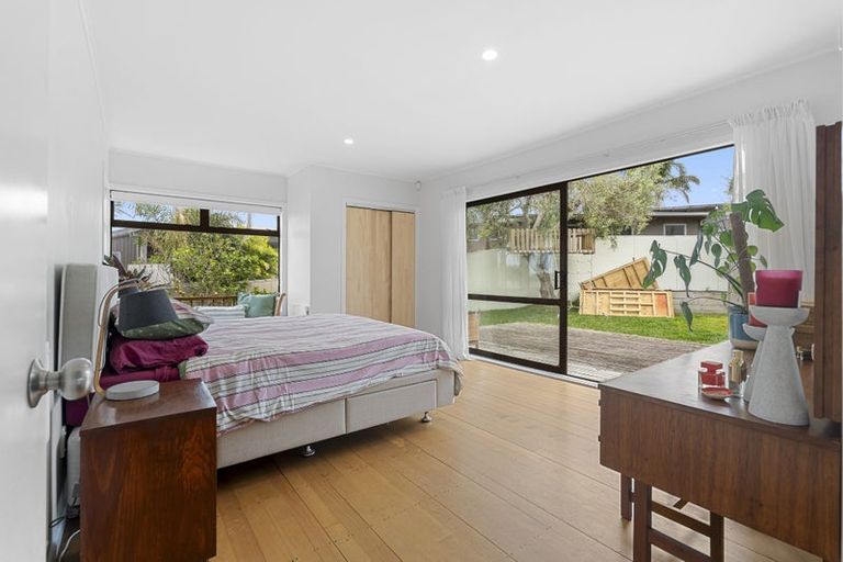 Photo of property in 20 Rawhiti Road, Manly, Whangaparaoa, 0930