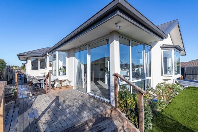 Photo of property in 26 Brightstone Crescent, Aranui, Christchurch, 8061