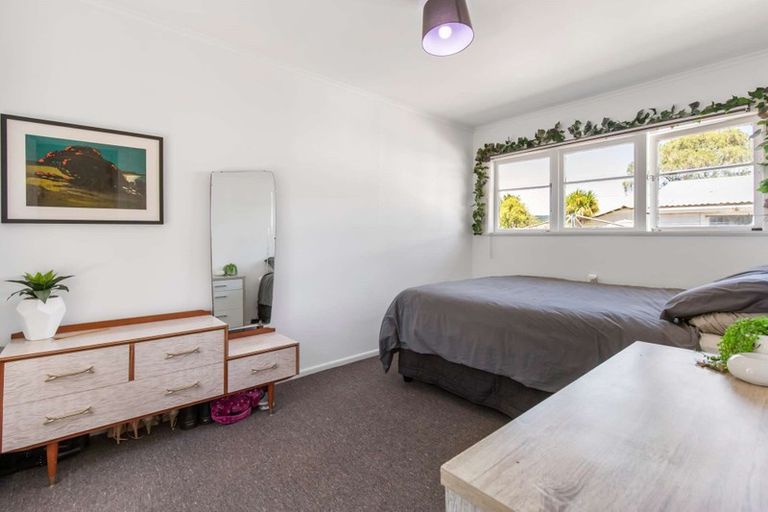 Photo of property in 26 Island View Road, Western Heights, Rotorua, 3015