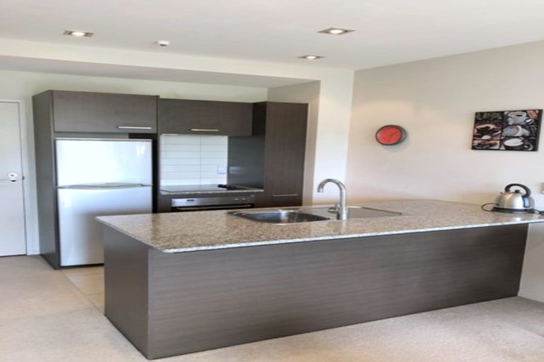 Photo of property in Shoal Haven Apartments, 112a/130 Anzac Street, Takapuna, Auckland, 0622