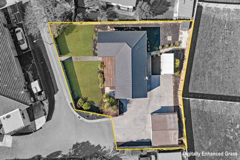 Photo of property in 20 Inverell Place, North New Brighton, Christchurch, 8083