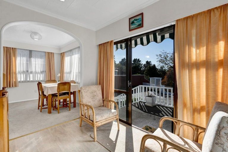 Photo of property in 10 Hurdon Street, Hurdon, New Plymouth, 4310