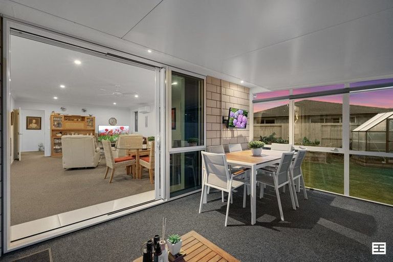 Photo of property in 170 Ballintoy Park Drive, Welcome Bay, Tauranga, 3175