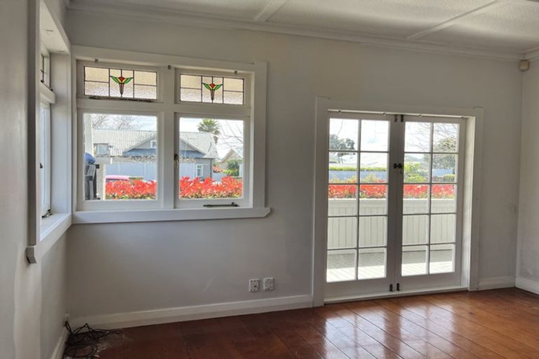Photo of property in 73 Bayswater Avenue, Bayswater, Auckland, 0622
