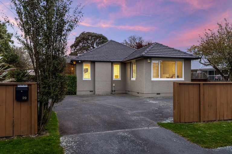Photo of property in 29 Richards Avenue, Papanui, Christchurch, 8053
