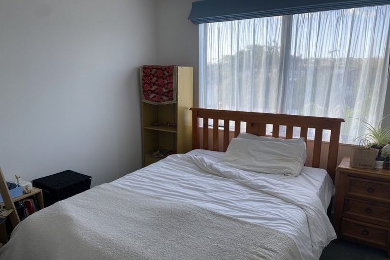 Photo of property in 2c Dianne Louise Drive, Half Moon Bay, Auckland, 2012