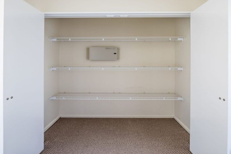 Photo of property in 223 Mark Avenue, Grenada Village, Wellington, 6037