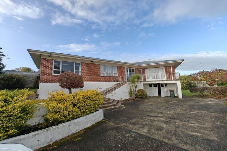 Photo of property in 70 Flynn Road, Hillcrest, Hamilton, 3216