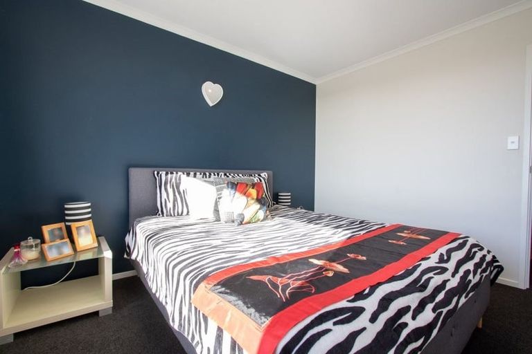 Photo of property in 10 Takutai Terrace, Ruatapu, 7883