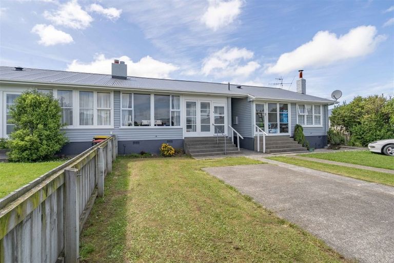 Photo of property in 8 Manapouri Street, Strathern, Invercargill, 9812
