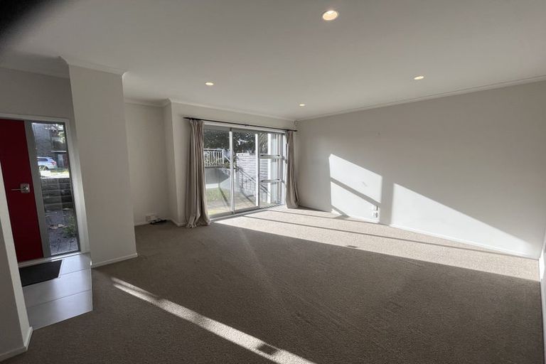 Photo of property in 49 Buckley Avenue, Hobsonville, Auckland, 0616