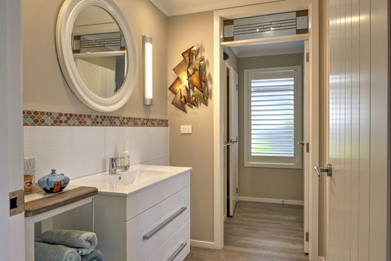 Photo of property in 14 Howard Street, Carterton, 5713