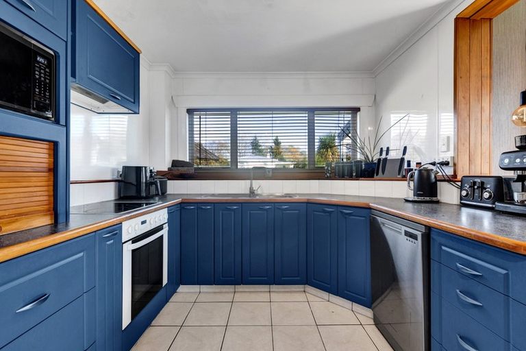 Photo of property in 143 Portia Street, Stratford, 4332