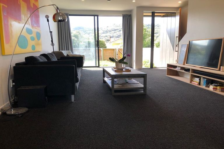 Photo of property in 3/74 Derwent Street, Island Bay, Wellington, 6023