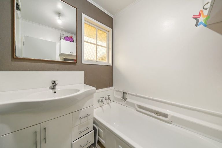 Photo of property in 45 Berkeley Road, Wainuiomata, Lower Hutt, 5014