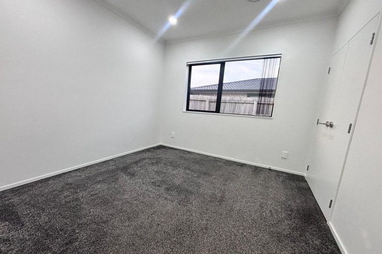Photo of property in 46a Adams Road South, Pukekohe, 2120