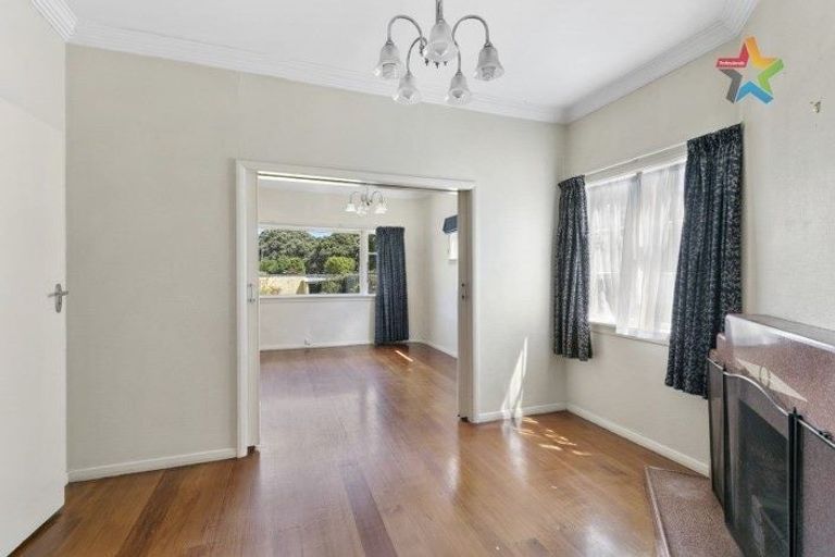 Photo of property in 3 Tawa Street, Woburn, Lower Hutt, 5010