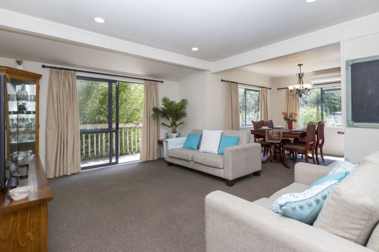 Photo of property in 3/6 Angelo Avenue, Howick, Auckland, 2014