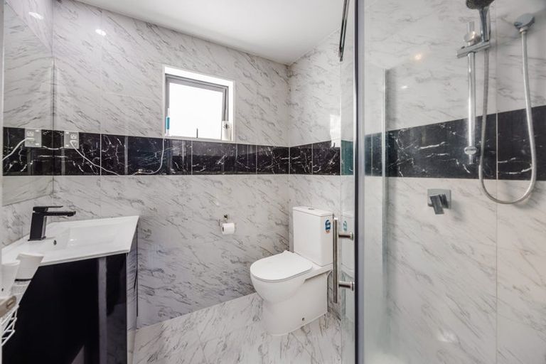 Photo of property in 42d Marr Road, Manurewa, Auckland, 2102