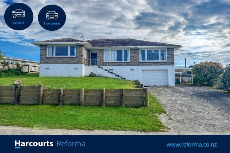 Photo of property in 10 Gills Avenue, Papakura, 2110