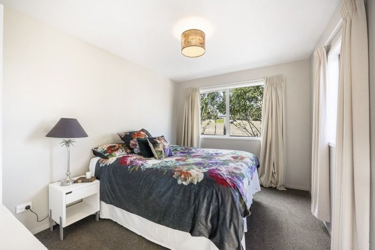 Photo of property in 11 Second Avenue, Glenbrook, Waiuku, 2681