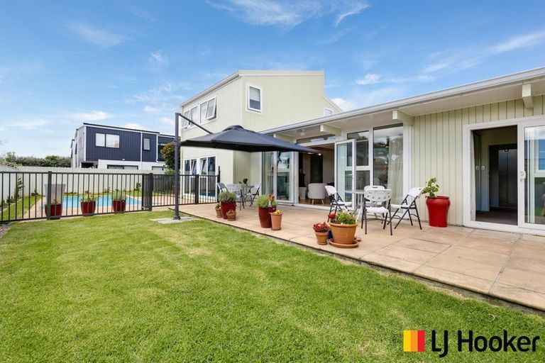 Photo of property in 112 Elliot Street, Pahurehure, Papakura, 2113