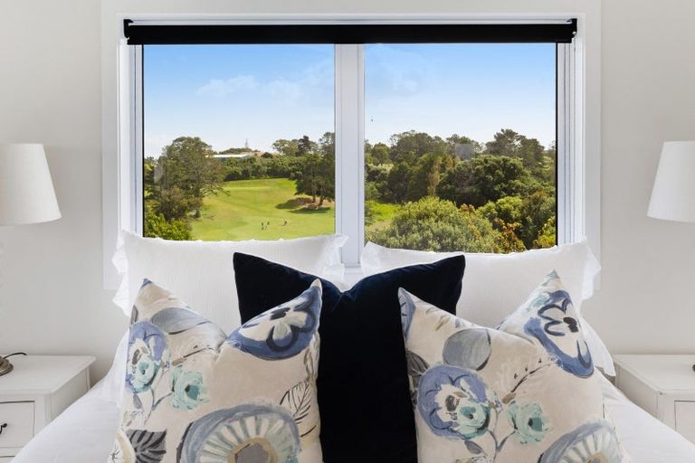 Photo of property in 4 Patros Place, Bucklands Beach, Auckland, 2012
