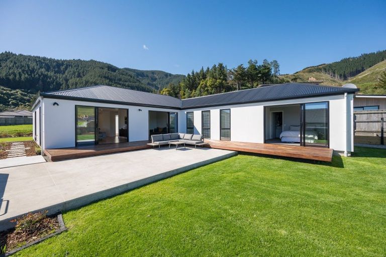 Photo of property in 67 Sanctuary Drive, Stoke, Nelson, 7011