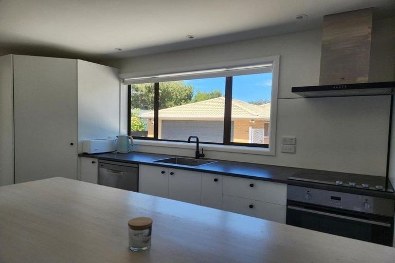 Photo of property in 38 Cresswell Avenue, Burwood, Christchurch, 8061