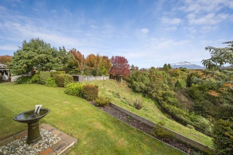 Photo of property in 73 Cressida Avenue, Stratford, 4332