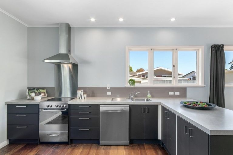 Photo of property in 44 Douglas Mclean Avenue, Marewa, Napier, 4110