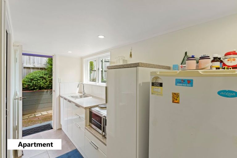 Photo of property in 164 Main Road South, Raumati South, Paraparaumu, 5032