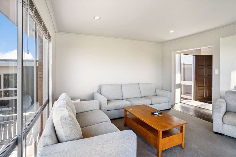Photo of property in 25 Clovelly Road, Bucklands Beach, Auckland, 2012