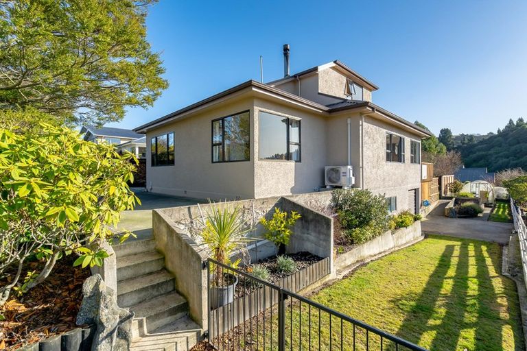 Photo of property in 27 Martin Road, Fairfield, Dunedin, 9018