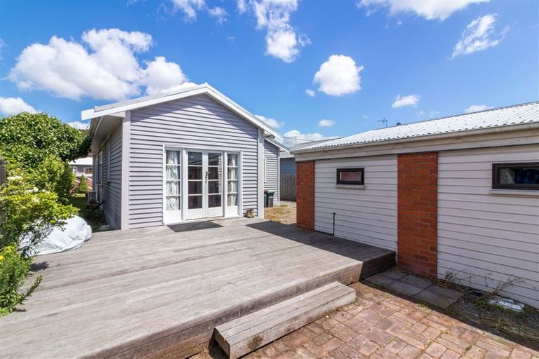 Photo of property in 22 Flockton Street, Mairehau, Christchurch, 8013