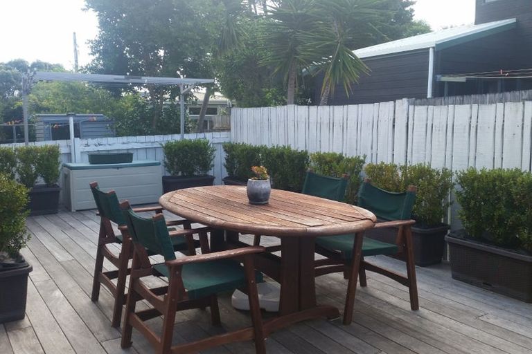 Photo of property in 4112/110 East Coast Road, Forrest Hill, Auckland, 0620