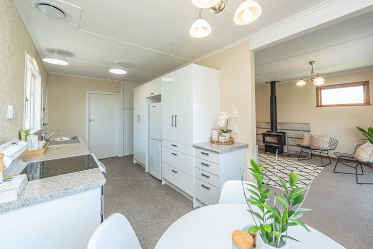 Photo of property in 4 Tawhero Street, Gonville, Whanganui, 4501