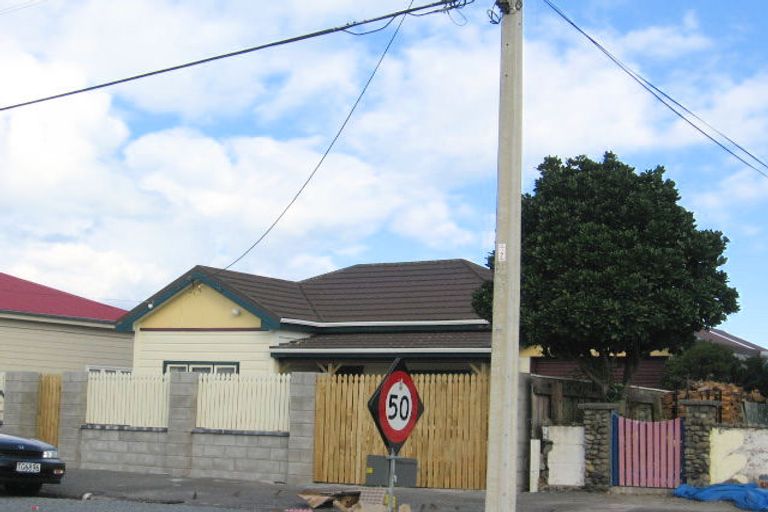Photo of property in 28 Adelaide Street, Petone, Lower Hutt, 5012