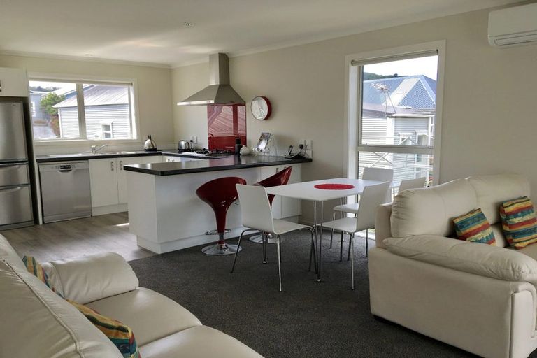 Photo of property in 186a Rintoul Street, Berhampore, Wellington, 6023