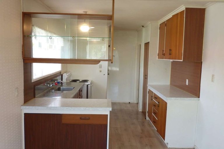 Photo of property in 32 Stanniland Street, Sunnyhills, Auckland, 2010