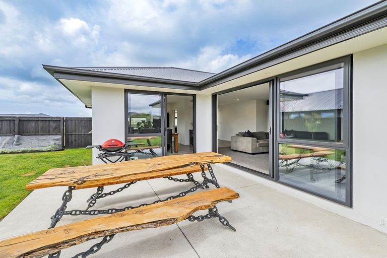 Photo of property in 12 Lunn Crescent, Leeston, 7632