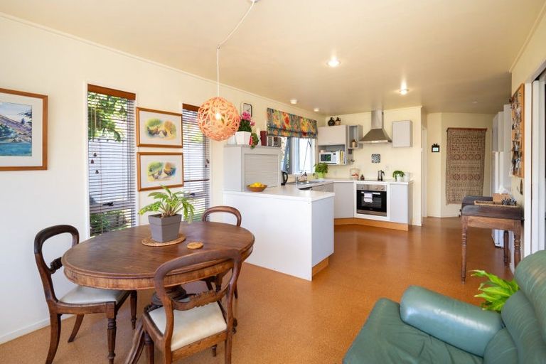 Photo of property in 32 Reeve Drive, Havelock North, 4130