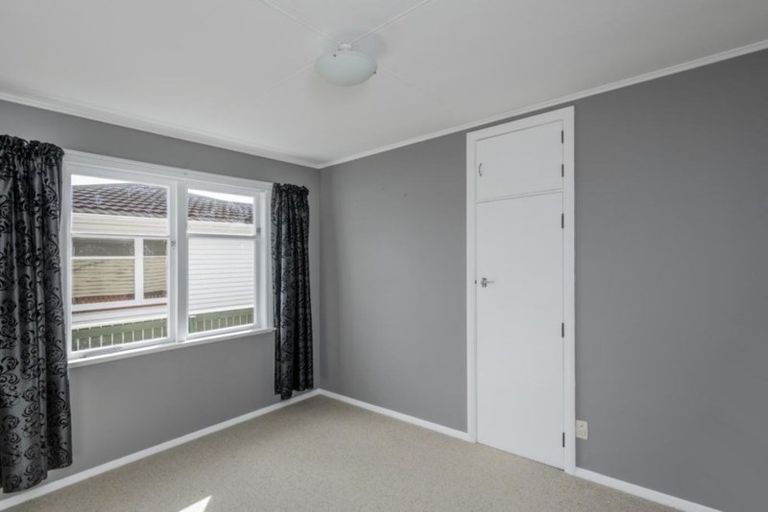 Photo of property in 51 Graham Street, Levin, 5510