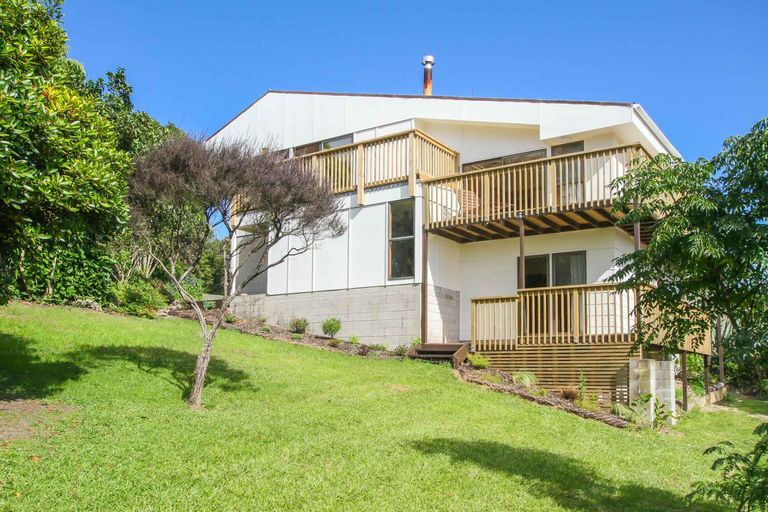 Photo of property in 8a Oromahoe Road, Opua, 0200