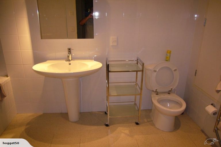 Photo of property in Kate Sheppard Apartments, 7j/42 Molesworth Street, Thorndon, Wellington, 6011