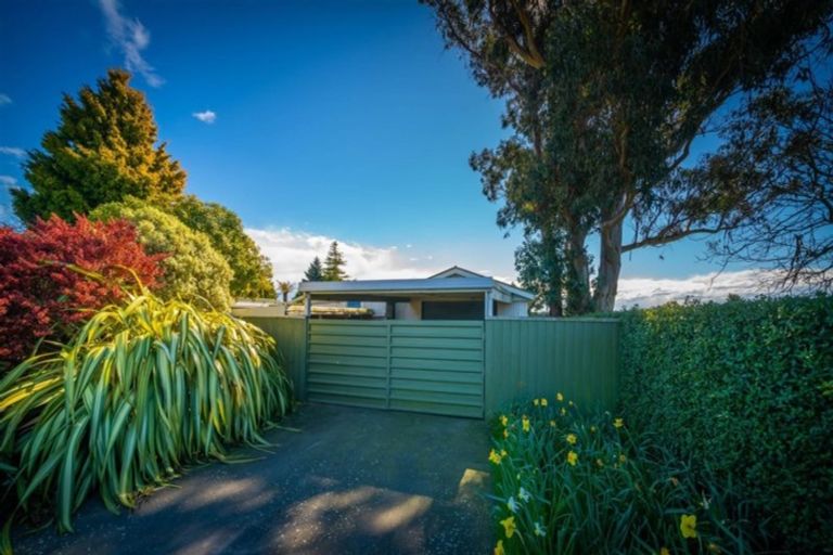 Photo of property in 600 Halswell Road, Halswell, Christchurch, 8025