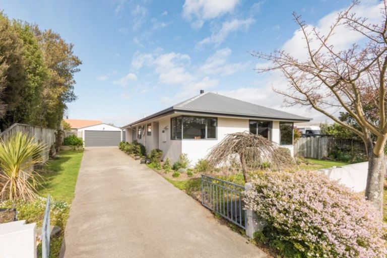 Photo of property in 9 Stagg Place, Brightwater, 7022